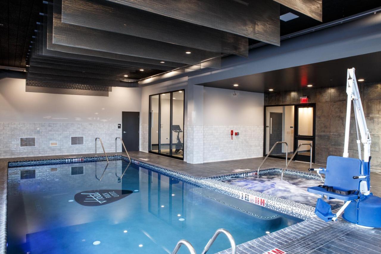 Rock Hotel Lititz